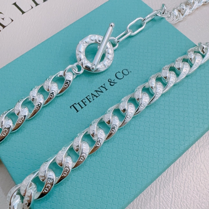 T*f*ny necklaces